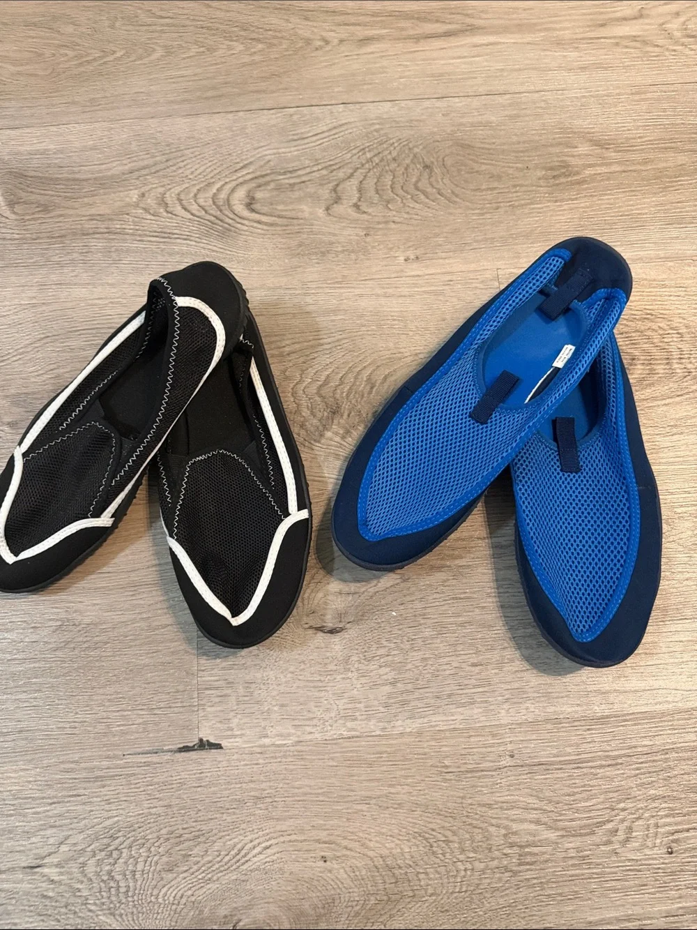 Men's Water & Beach Slip-On Shoes - Black and Blue Size 11/12